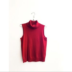 Sleeveless Fitted Turtle Neck